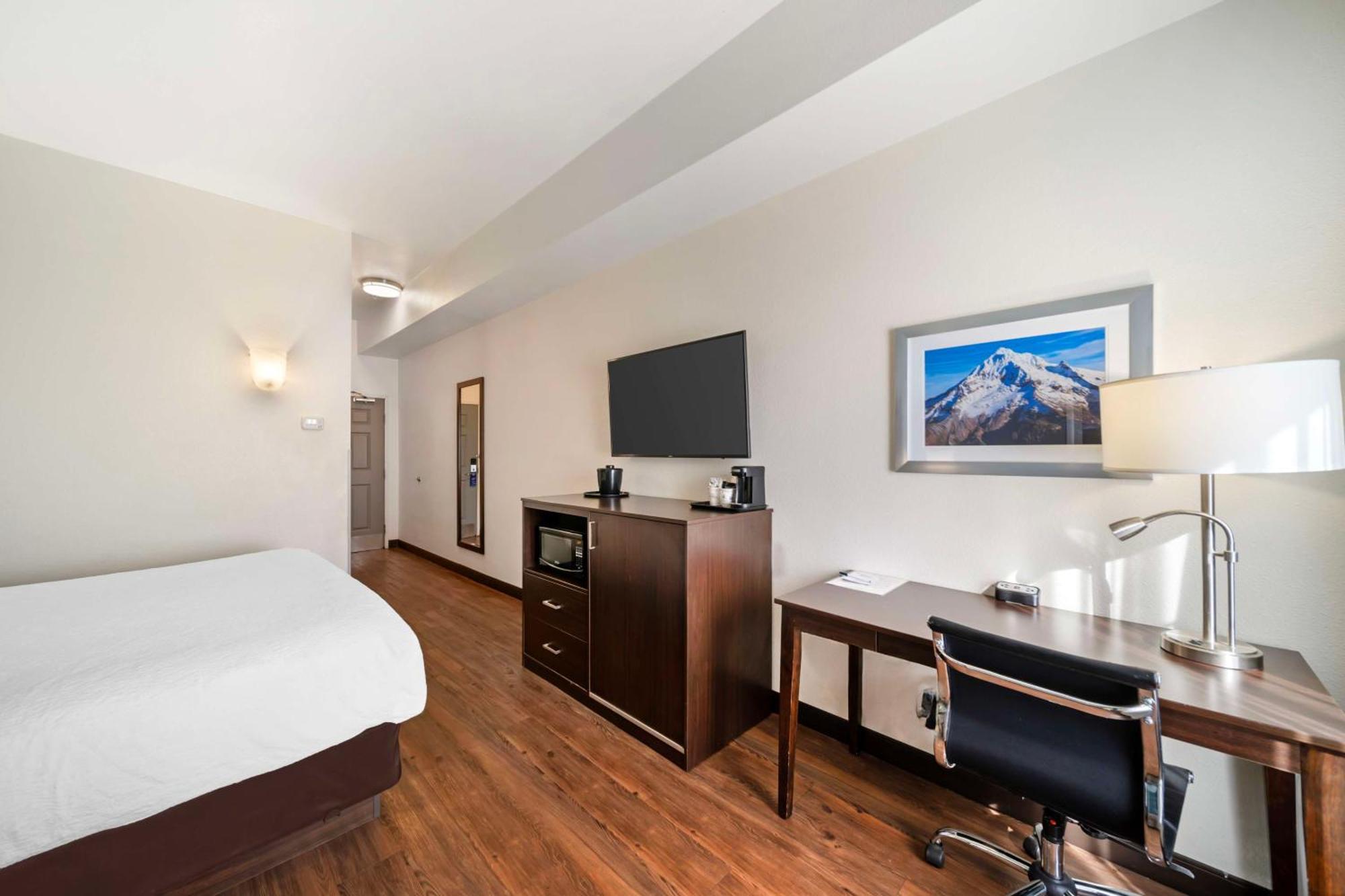 Best Western Crater Lake Highway White City/Medford Bagian luar foto